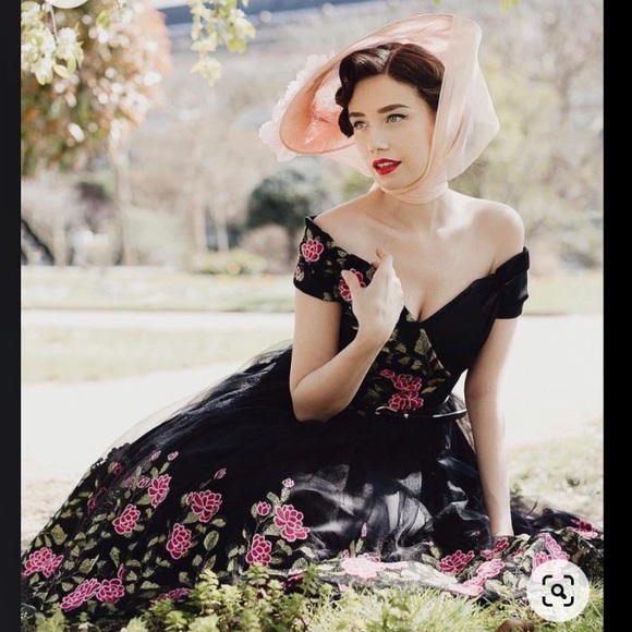 The Pretty Dress Company Dresses & Skirts - 🌸 Fatale La Reine Embroidered Prom Dress by Pretty Dress Company